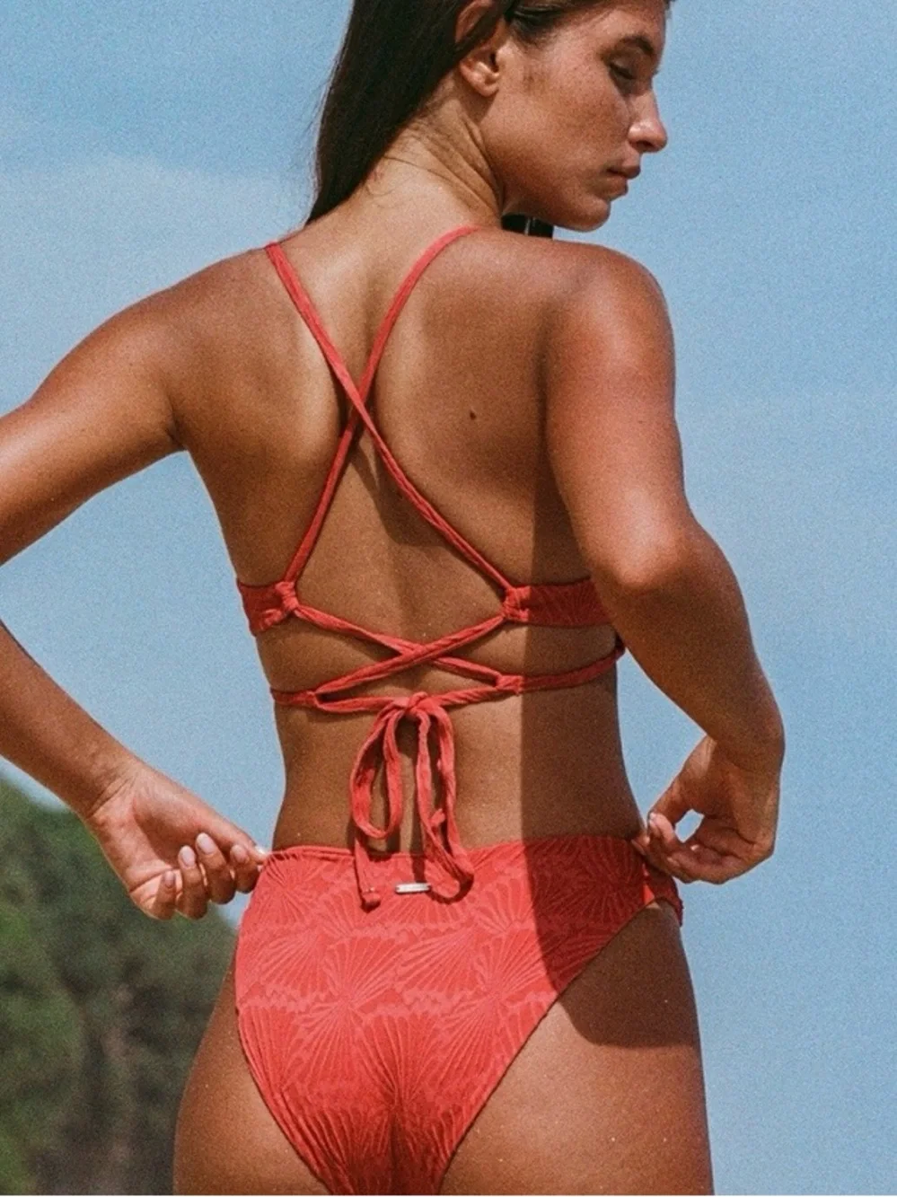 NWT BERLOOK Jacquard Seashell Bikini Swimsuit in Coral, Size XS - Picture 2 of 8